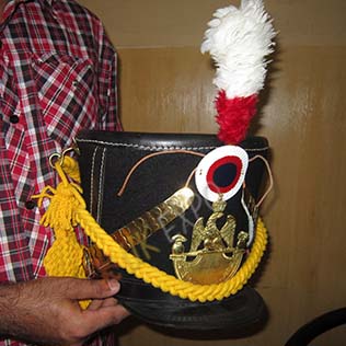 Shako Hat Yellow cord, Brass Plate,Bios,Hook,Chine Scale,Red white hackle,leather cockade