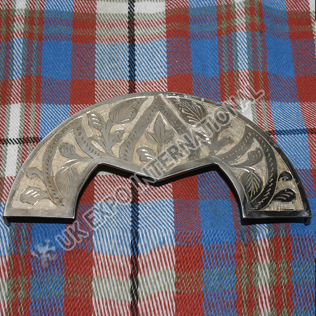 Unique engraving along sides of cantle leaf and celtic knot work Hand Made Engraving