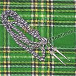 Aiguillette Black and White