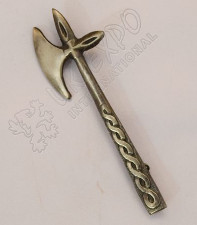 Axe Shiny Antique Finish Kilt Pin