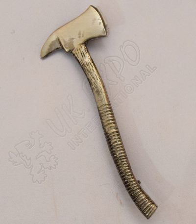 Axe Shiny Antique Finish Kilt Pin