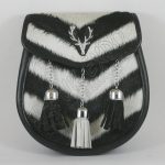 Goat Skin Contrast Fur Stage Badge Sporran