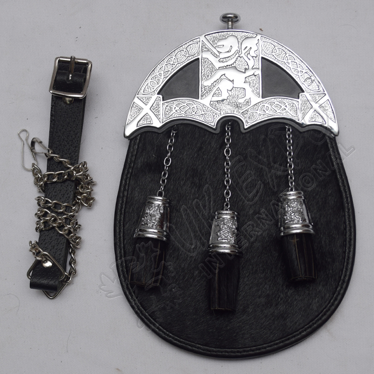 Rampart Lion Cantle Black Goat Skin Sporran