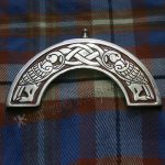 Red Filling Celtic Bird Chrome Cantle