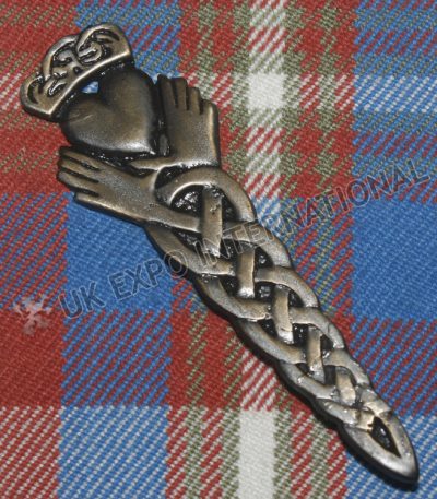Claddagh Kilt Pin Black Antique Color