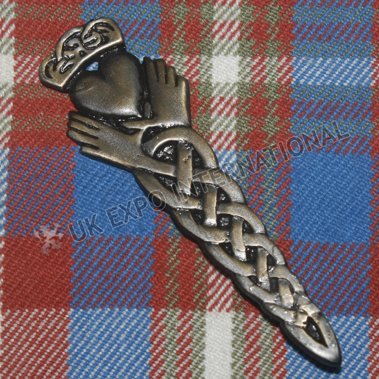 Claddagh Kilt Pin Black Antique Color