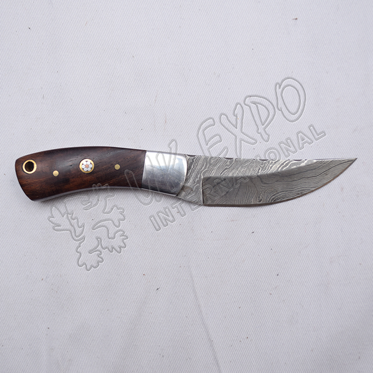 Damascus Knife Sharp Steel Blade With Elegant Wood Handle