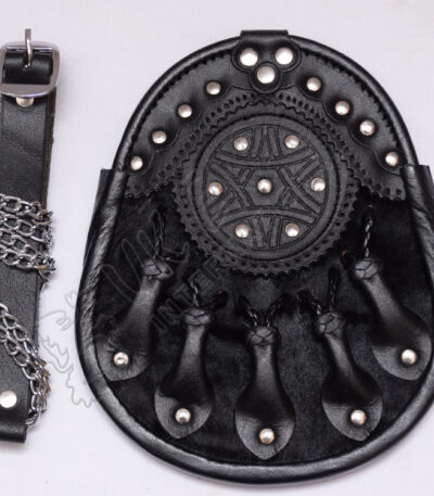 Hunting Celtic Clan Leaf Leather Sporran