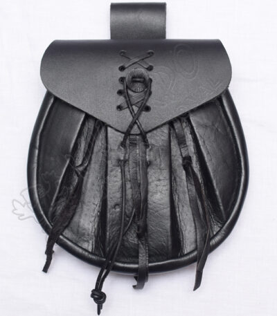 Cater Tassel Black Leather Bag Sporran