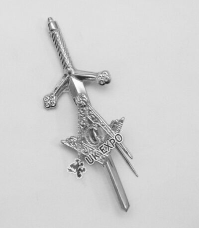 Molded Masonic Kilt Pin
