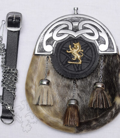 Rampant Lion Badge Seal Skin Sporran