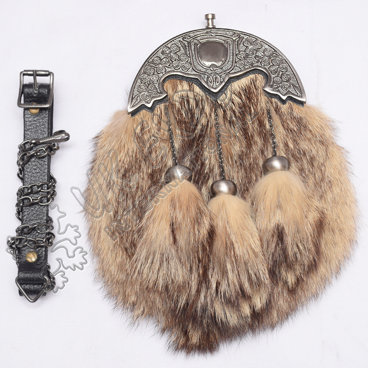 Antique Thistle Fox Fur Kilt Sporran