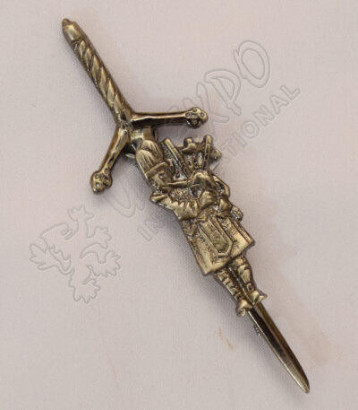 Pipers Sword Shiny Antique Kilt Pin