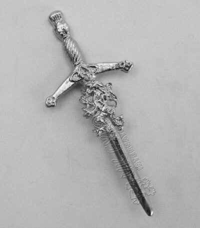 Rampant Lion Kilt Pin Fine Quality