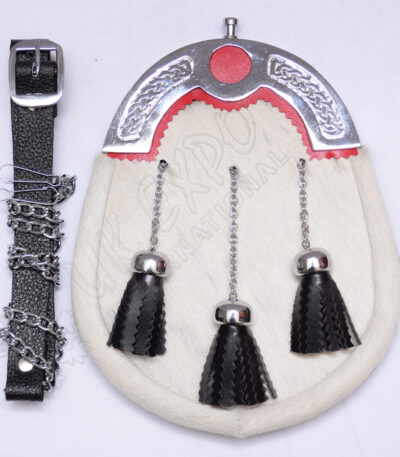 Thistle Frost White Seal Skin Sporran