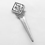Scottish Flower Kilt Pin With Black Color Filling