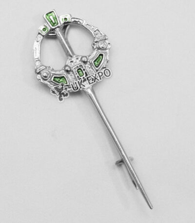Tara Kilt Pin with Green Shade