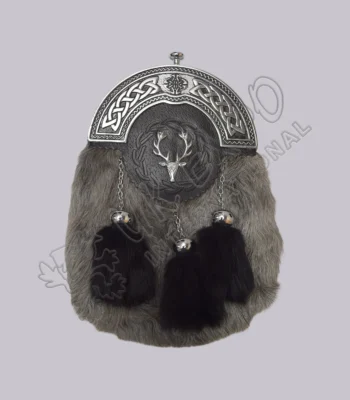 Gray Fur Deer Antlers Plain Cantle Sporran