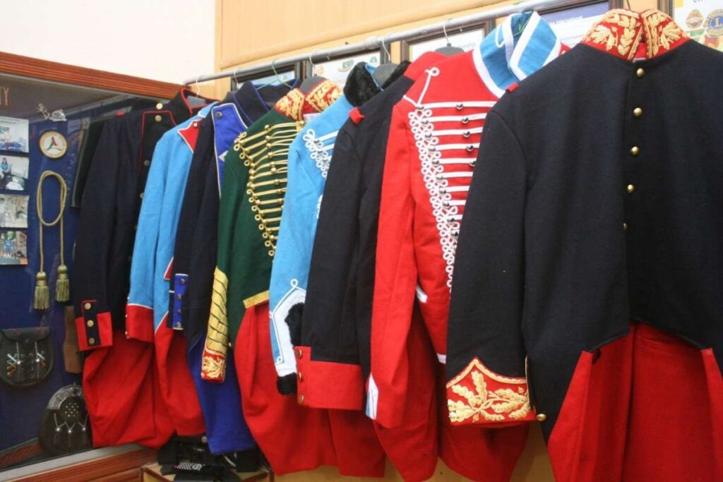 Union and Confederate Civil War Uniforms